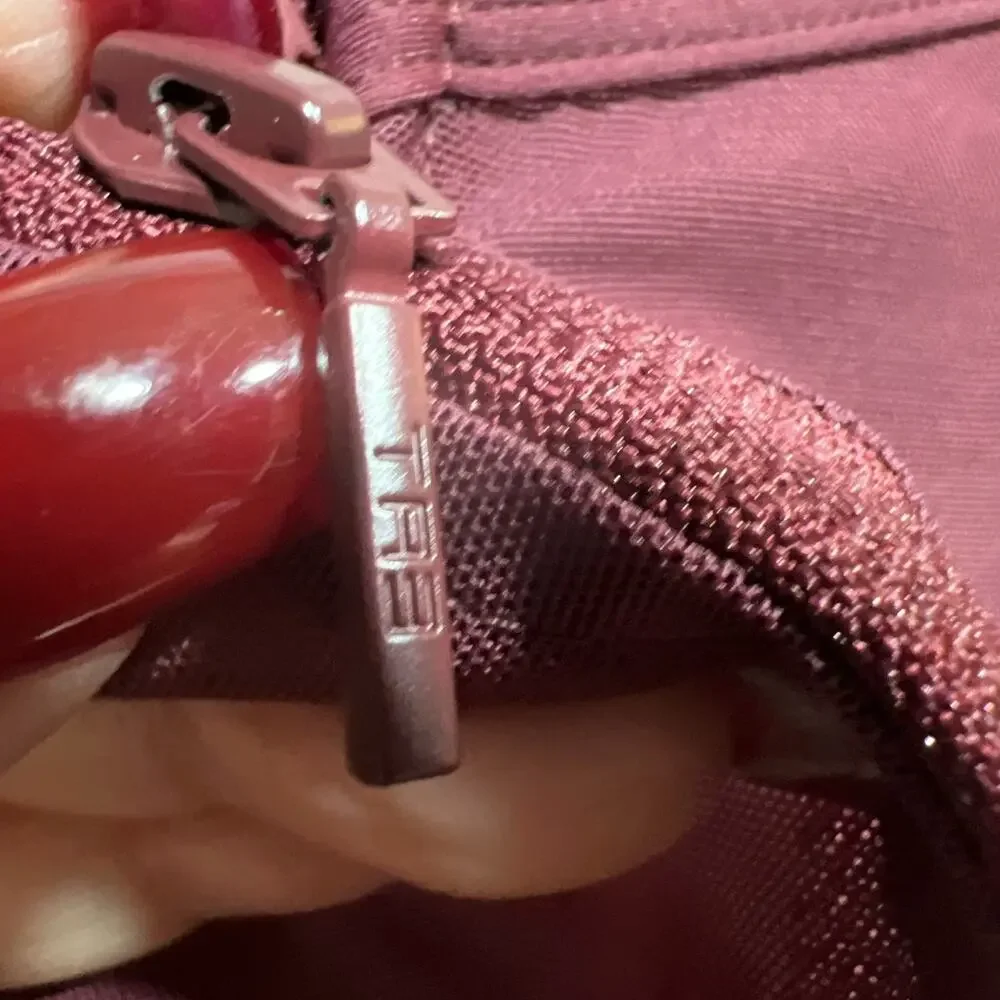 TA3 Surfy With Mesh Insert Dark Cherry Size 2X New - Picture 12 of 15